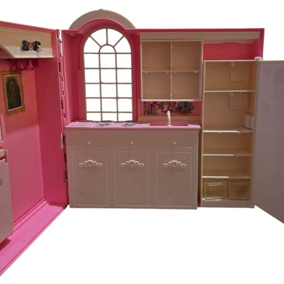 Vintage Barbie Happy Family Doll House Mattel 1998 Kitchen Pink Fold Up - Picture 7 of 11
